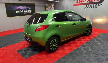 
										MAZDA 2 BENZINA full									