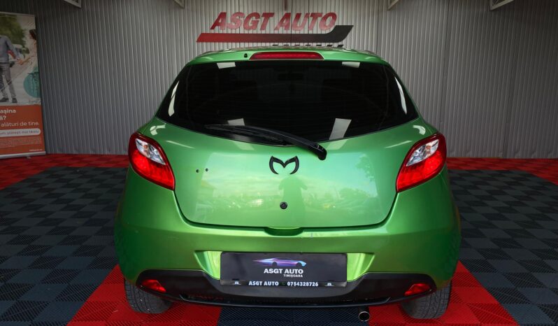 
								MAZDA 2 BENZINA full									
