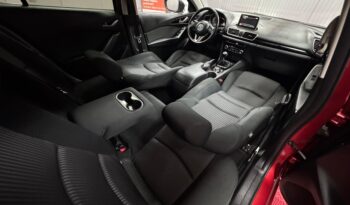 
										MAZDA 3 full									
