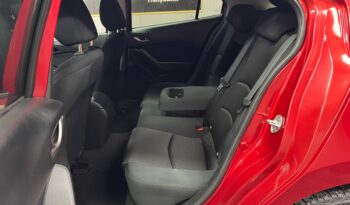 
										MAZDA 3 full									