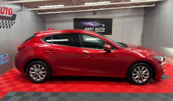 
										MAZDA 3 full									