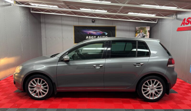 
								VW GOLF 6 BENZINA, AUTOMATA full									