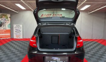 
										BMW SERIA 1 full									