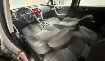 
										OPEL ASTRA J BENZINA full									