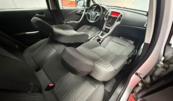 
										OPEL ASTRA J BENZINA full									