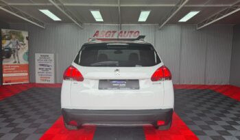 
										PEUGEOT 2008 full									