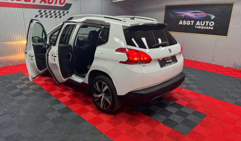 
								PEUGEOT 2008 full									