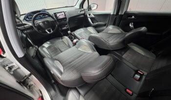 
										PEUGEOT 2008 full									