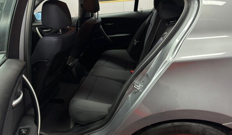 
								BMW SERIA 1 BENZINA full									