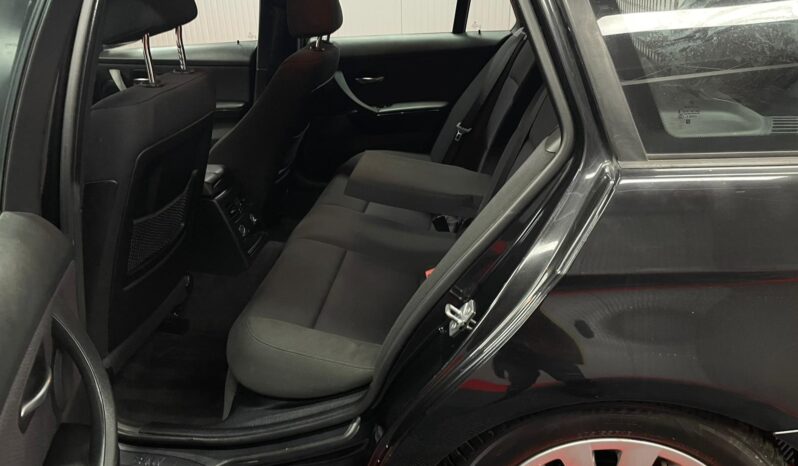 
								BMW SERIA 3 , EURO 5 full									