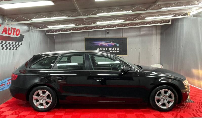 
								AUDI A 4 , 2011, EURO 5, B8 full									