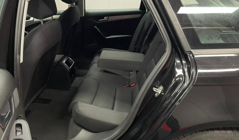 
								AUDI A 4 , 2011, EURO 5, B8 full									