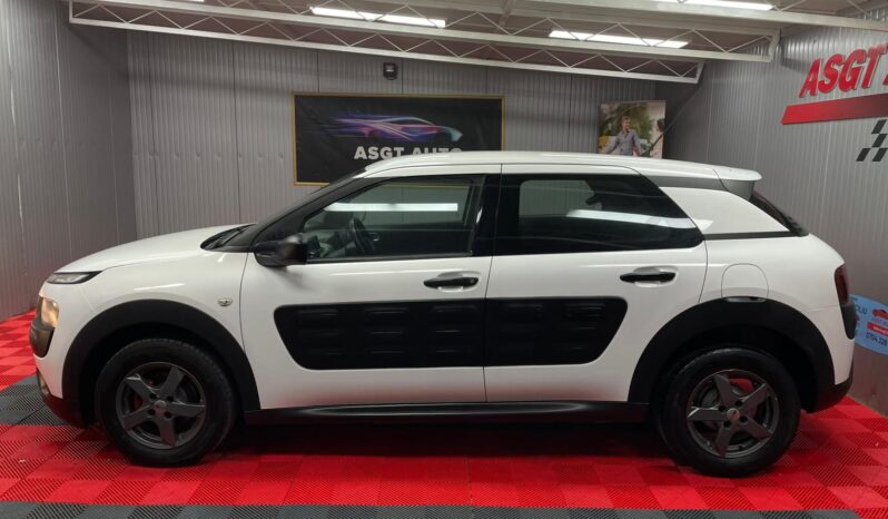 
								CITROEN C4 CACTUS, 2018, EURO 6 full									