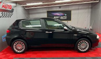 
										Alfa Romeo 147 full									