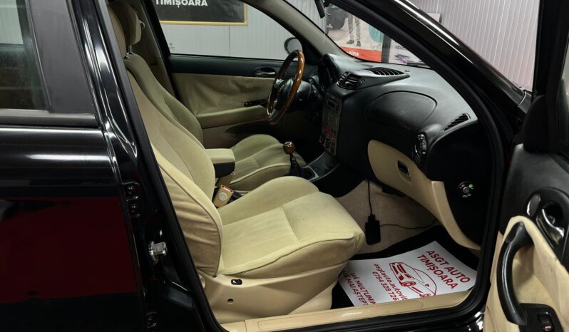 
								Alfa Romeo 147 full									