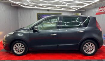 
										RENAULT SCENIC 2011 full									