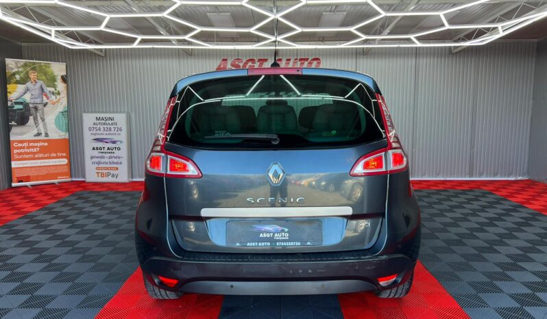 
								RENAULT SCENIC 2011 full									
