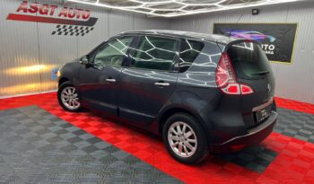 
										RENAULT SCENIC 2011 full									