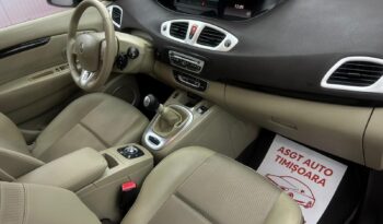 
										RENAULT SCENIC 2011 full									