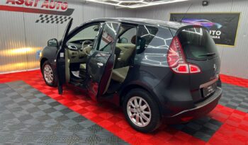 
										RENAULT SCENIC 2011 full									