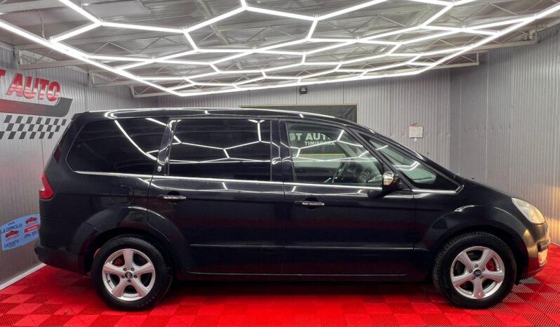 
								FORD GALAXY GHIA full									