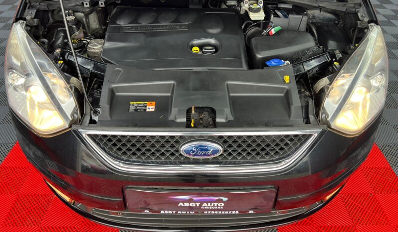 
								FORD GALAXY GHIA full									