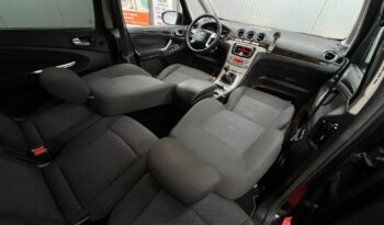 
										FORD GALAXY GHIA full									