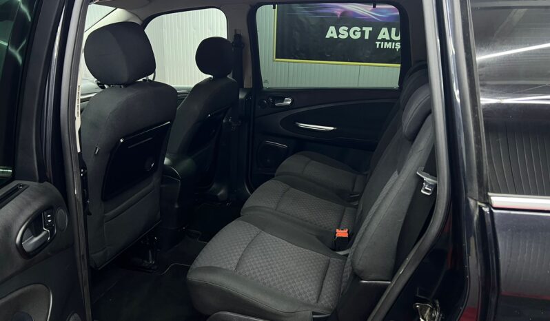 
								FORD GALAXY GHIA full									