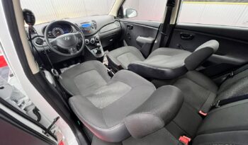 
										HYUNDAI i10 EURO 5 full									