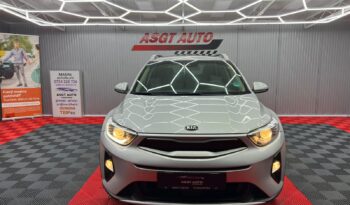 
										KIA STONIC 2018 BENZINA full									