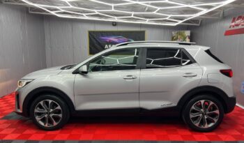 
										KIA STONIC 2018 BENZINA full									