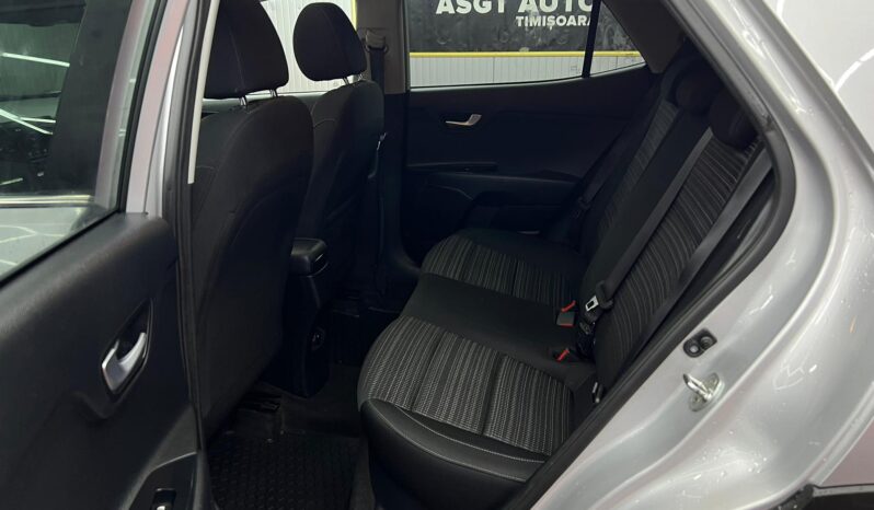 
								KIA STONIC 2018 BENZINA full									