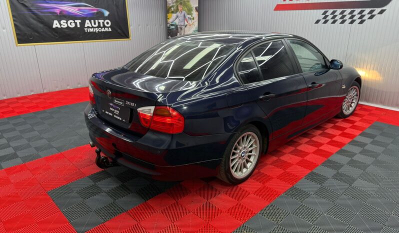 
								BMW SERIA 3 BENZINA full									