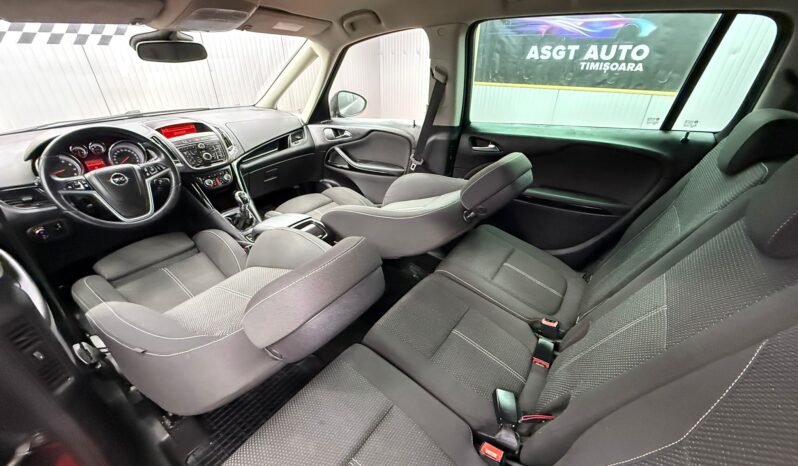 
								OPEL ZAFIRA TOURER 7 LOCURI full									