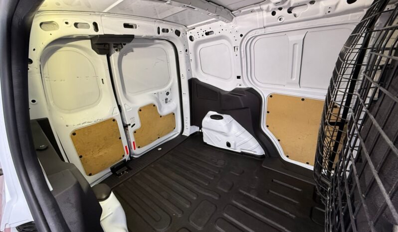 
								Ford Transit Courier, 2017, euro 6 full									