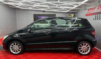 
										MERCEDES B200 AUTOMAT full									