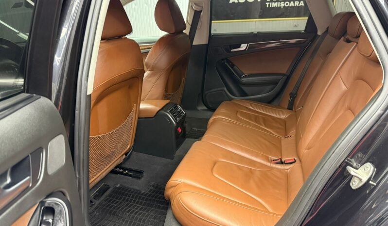 
								Audi A4 allroad quattro automat full									