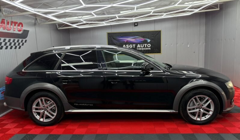 
								Audi A4 allroad quattro automat full									