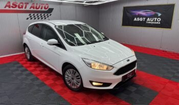 
										FORD FOCUS 2017,EURO 6,BENZINA full									