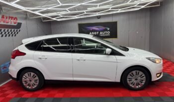 
										FORD FOCUS 2017,EURO 6,BENZINA full									