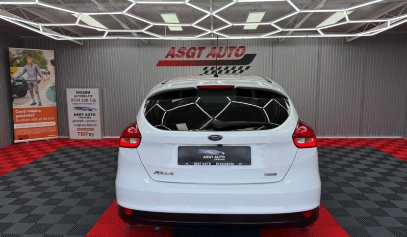 
								FORD FOCUS 2017,EURO 6,BENZINA full									