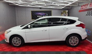 
										FORD FOCUS 2017,EURO 6,BENZINA full									