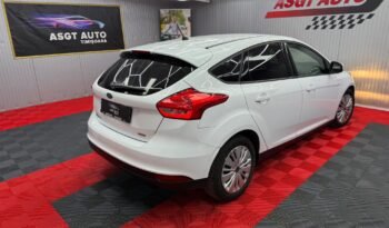 
										FORD FOCUS 2017,EURO 6,BENZINA full									