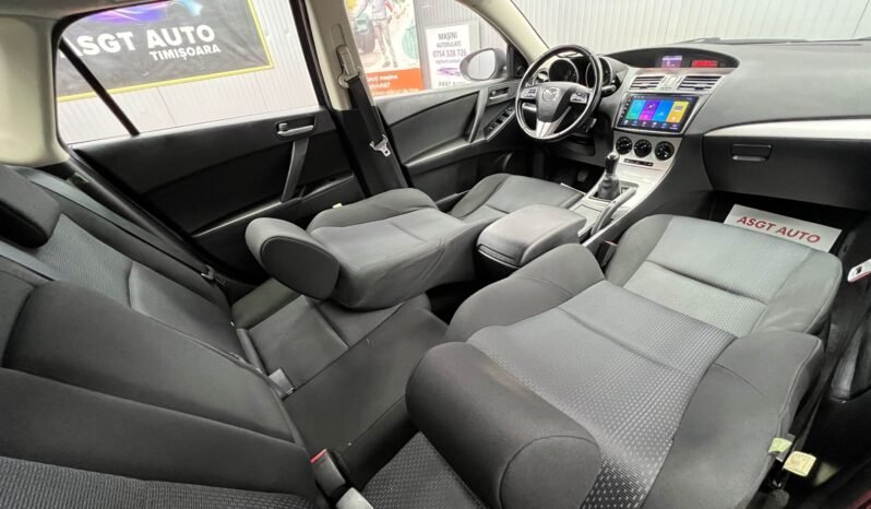 
								Mazda 3 benzina, 2010, euro 5 full									