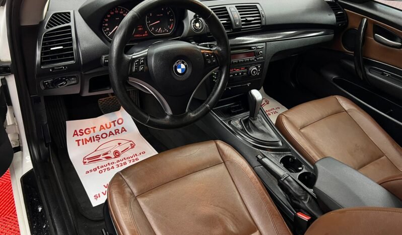 
								BMW SERIA 1, 2000 BENZINA, 143 CP ,AUTOMATA full									