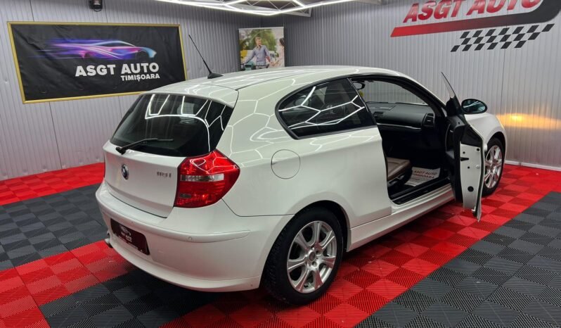 
								BMW SERIA 1, 2000 BENZINA, 143 CP ,AUTOMATA full									