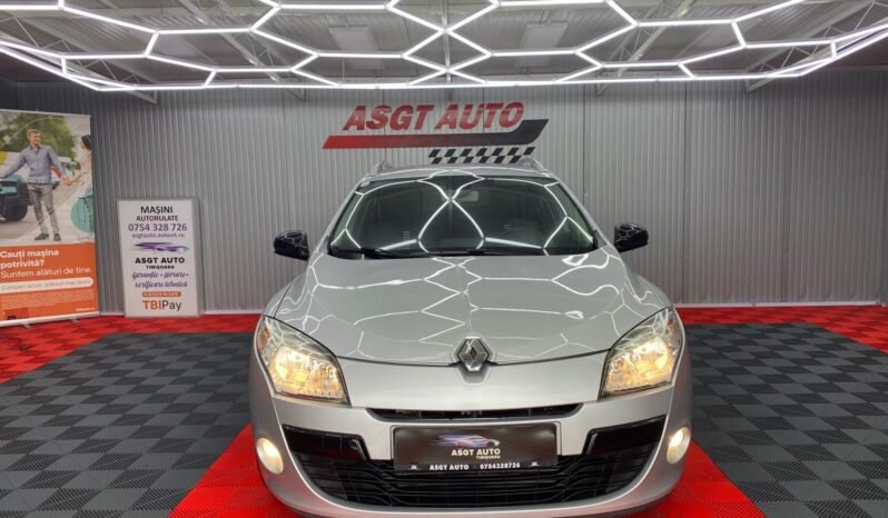 
								RENAULT MEGANE full									