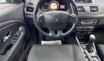 
										RENAULT MEGANE full									