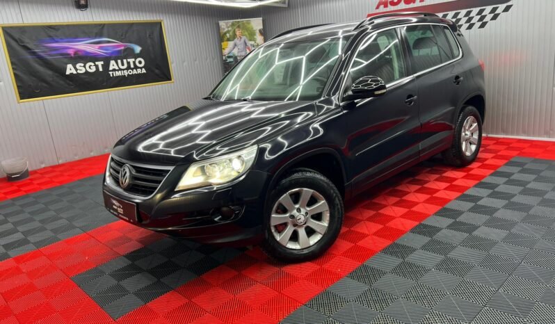 
								VW TIGUAN, AUTOMATA, 4X4, full									