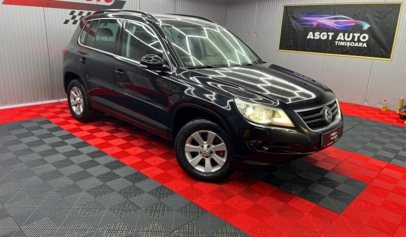 
								VW TIGUAN, AUTOMATA, 4X4, full									